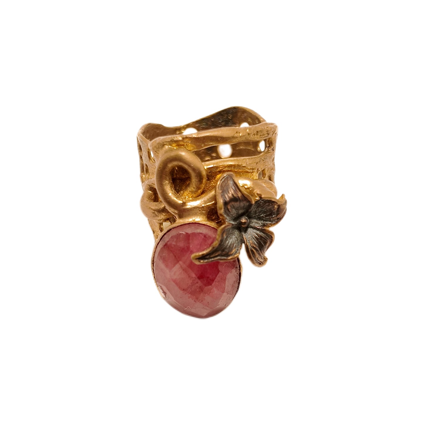 Vintage British 1960s Natural Stone Brass Ring with Three Dimensional Surrounding Flower Palace Vintage Style