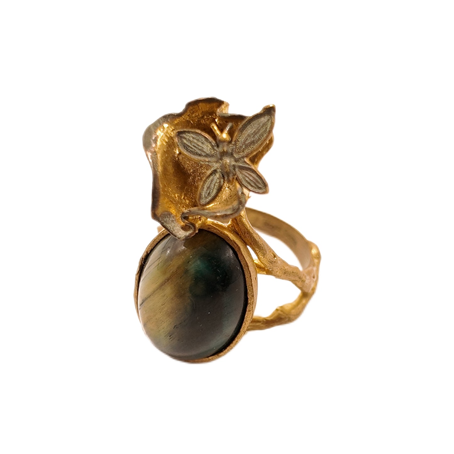 Vintage British 1960s natural stone brass ring three-dimensional flower bud butterfly carving court retro style