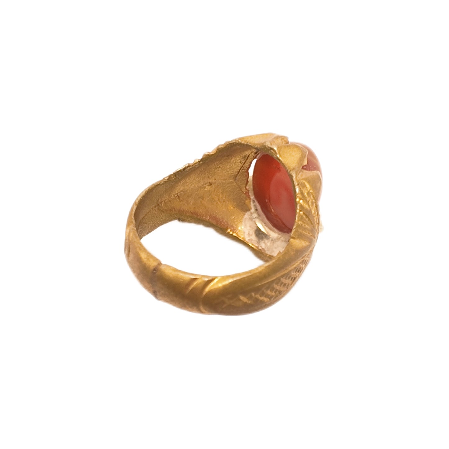 Vintage British 1960s Natural Agate Brass Ring with Three Dimensional Pattern Palace Vintage Style