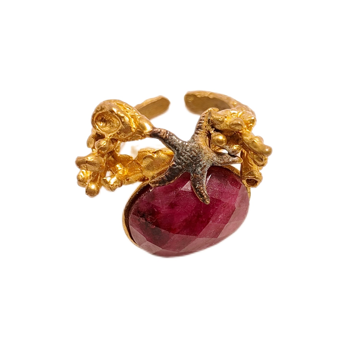 Vintage British 1960s natural stone brass ring three-dimensional underwater plant starfish court retro style