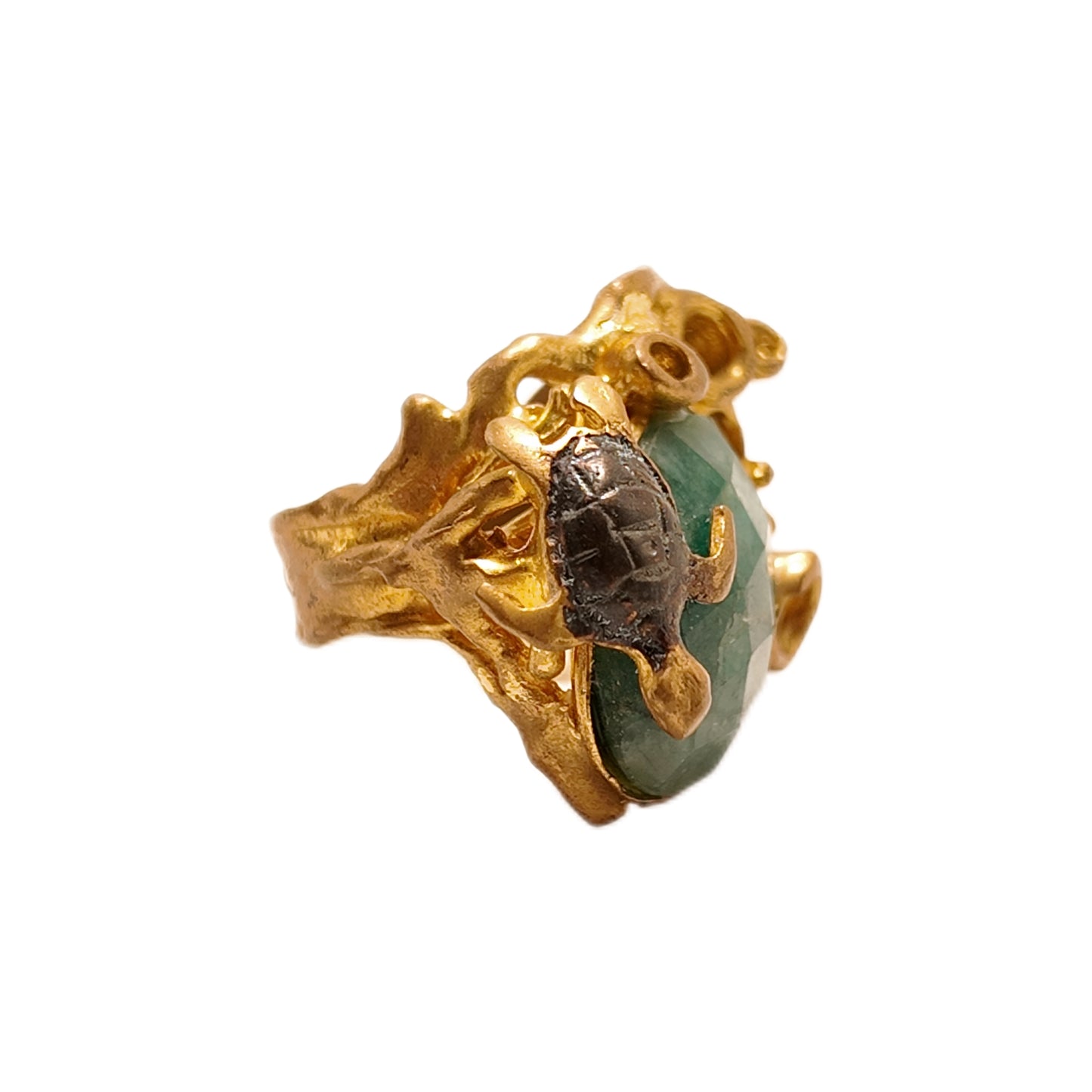Vintage British 1960s Natural Stone Brass Open Ring with Turtle Three Dimensional Pattern Palace Vintage Style
