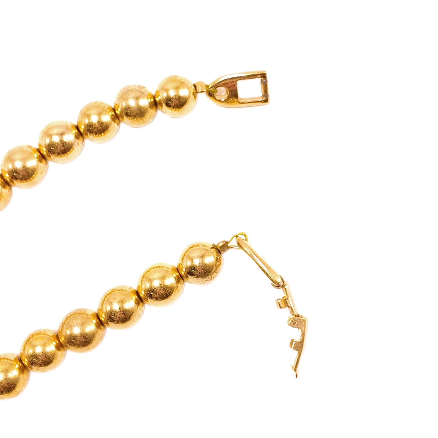 Vintage 90s NAPIER brand in the United States with red glazed necklace and oval stitching design featuring a palace retro style