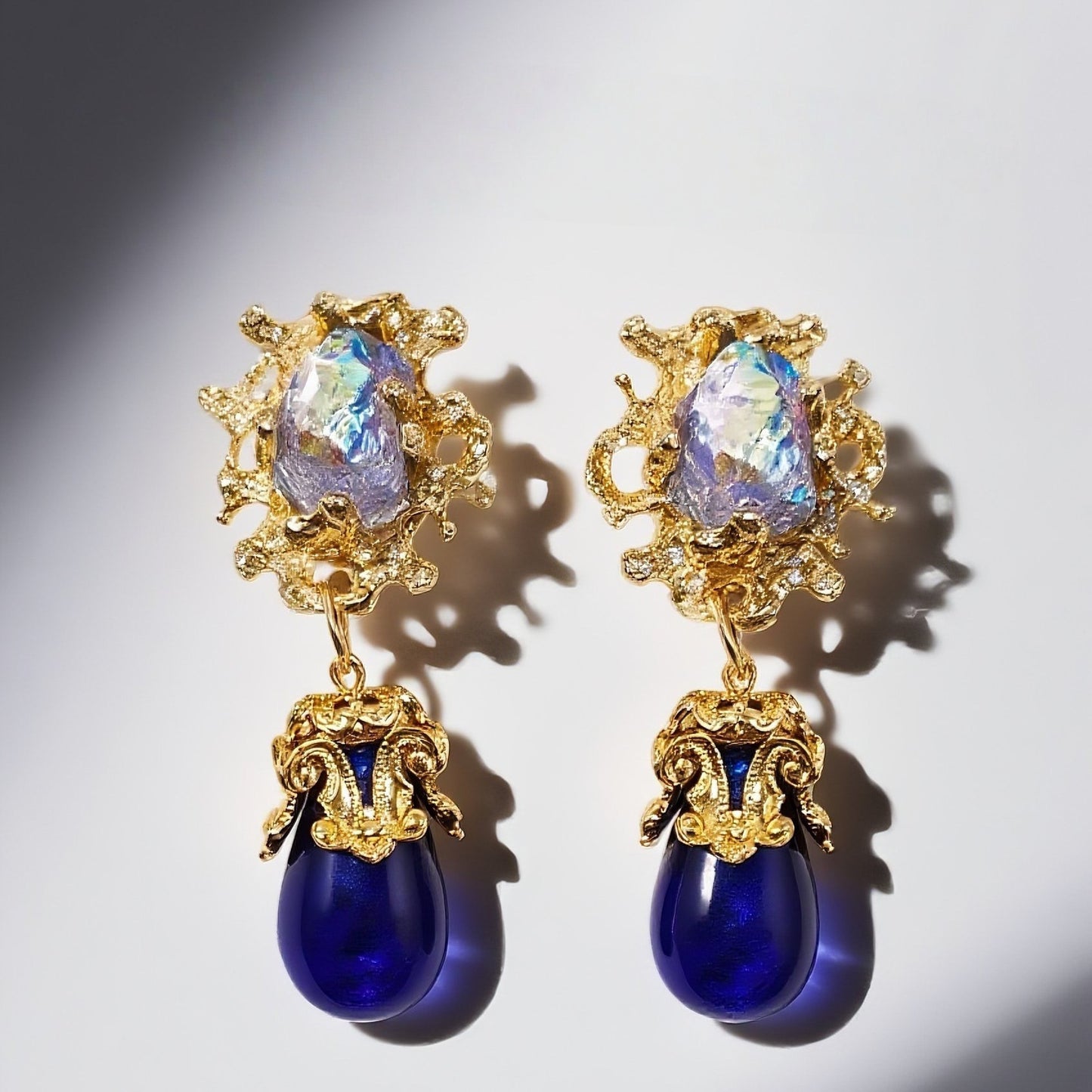 Gavilane the King of Retro Blue Chapalli Glass Water Drop Shoulder Sweep Eardrops Ear Clip Palace Retro