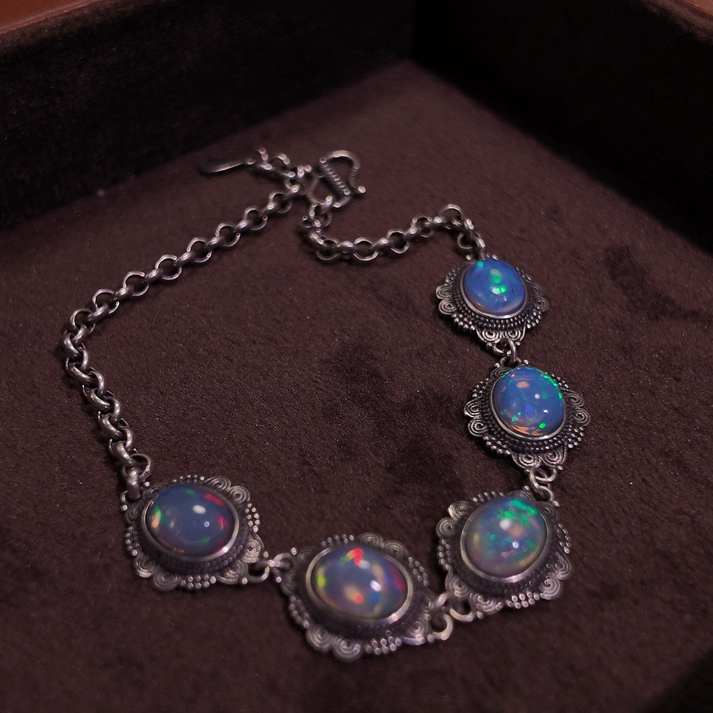 Natural Opal Stone Bracelet S925 Solid Silver Oval Colorful Design Palace Retro