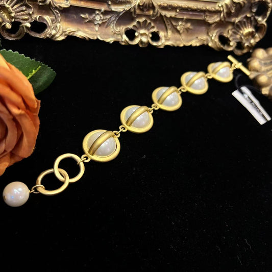 Vintage AnneKlein Marking Bracelet Half Round Pearl Imitation Three Dimensional Gold Plated Palace Vintage Style