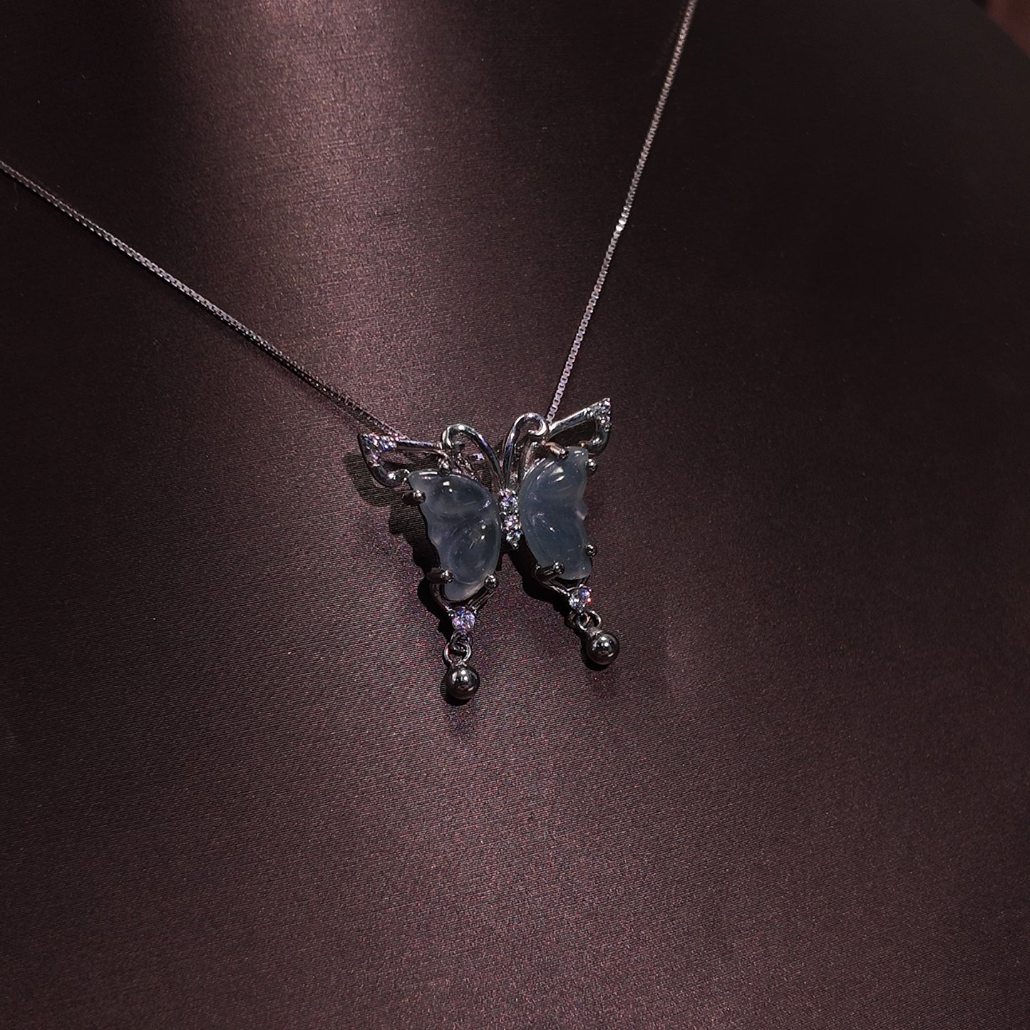 Natural Jadeite A-grade Necklace S925 Pure Silver Dynamic Butterfly Palace Retro