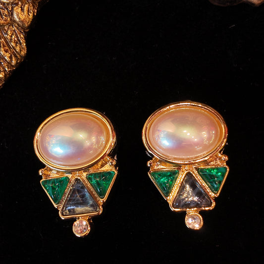 Vintage inverted triangle ear clip blue green cloud patterned glass imitation pearl inlaid with palace retro style