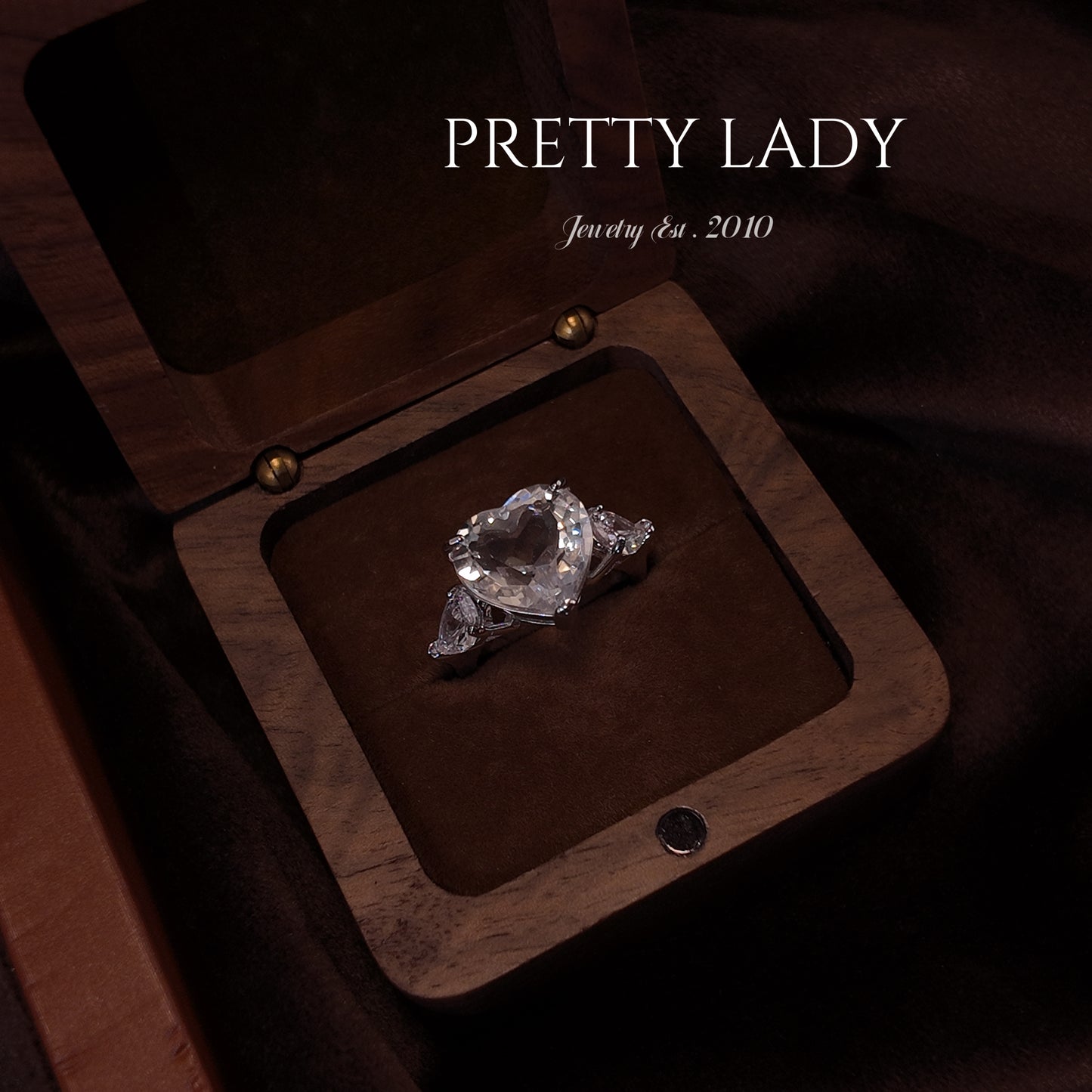 Natural crystal split ring S925 pure silver white heart pure and transparent simple palace retro