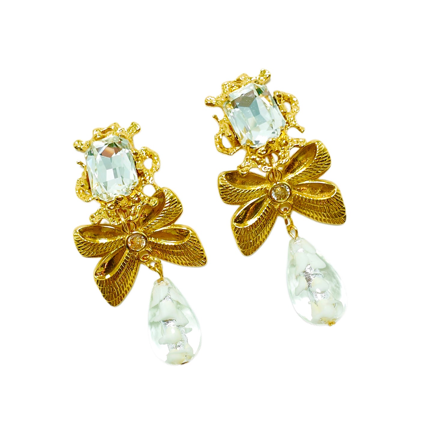 Gavilane the King of Retro White Chapalli Glass Romantic Bow Splicing Water Drop Sweep Shoulder Eardrops Ear Clip
