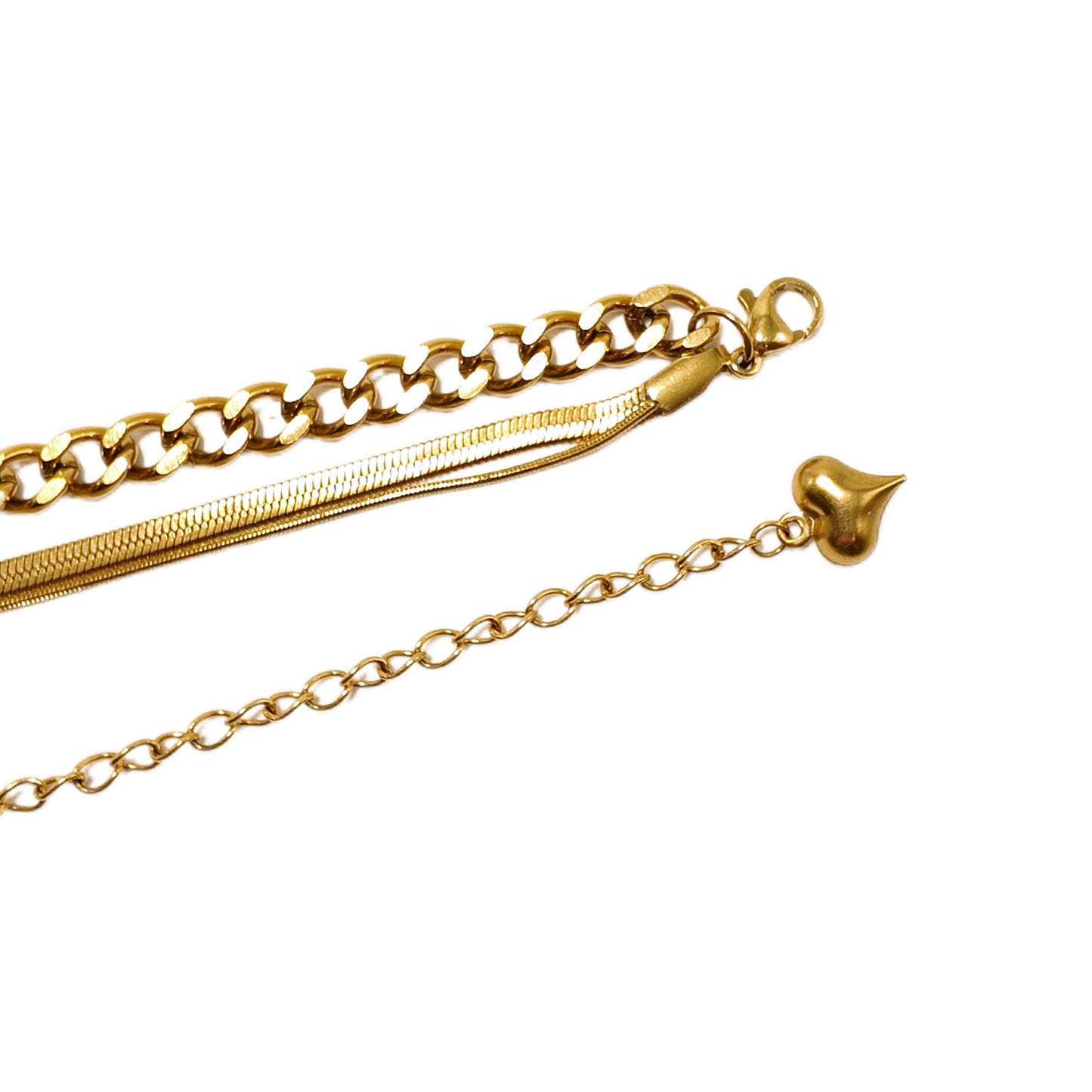 Vintage triple layered solid gold necklace with layered retro feel
