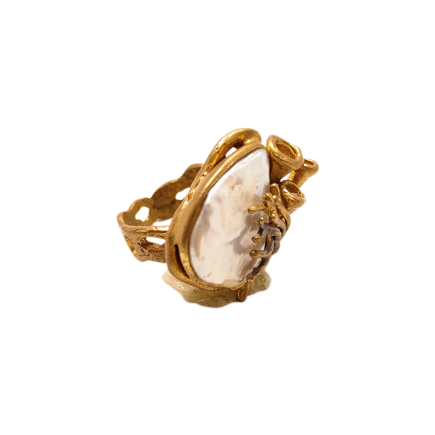 Vintage British 1960s Baroque Pearl Brass Open Ring with Three Dimensional Hollow Pattern Palace Vintage Style