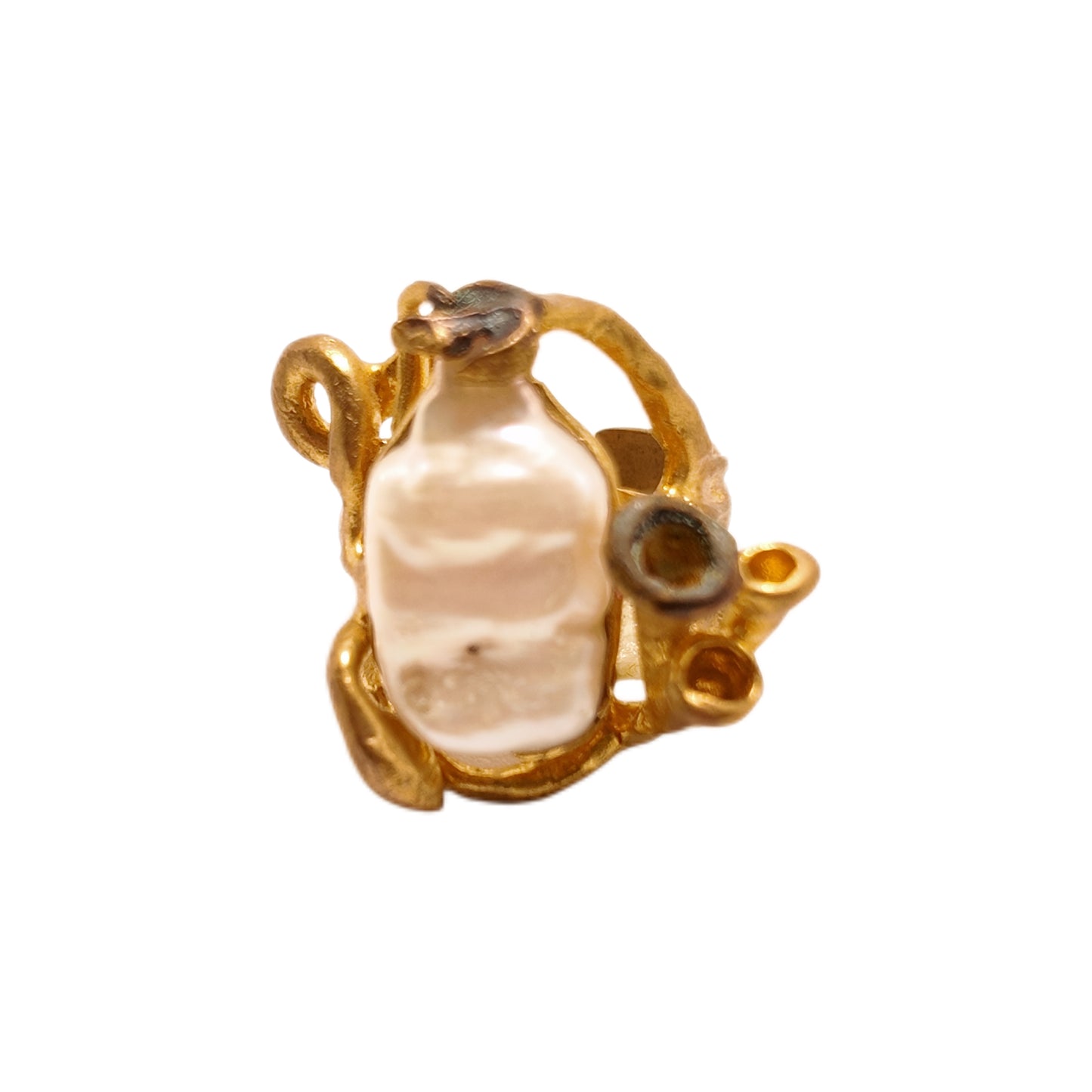 Vintage British 1960s Baroque Pearl Brass Open End Ring with Three Dimensional Surrounding Inlay and Palace Vintage Style