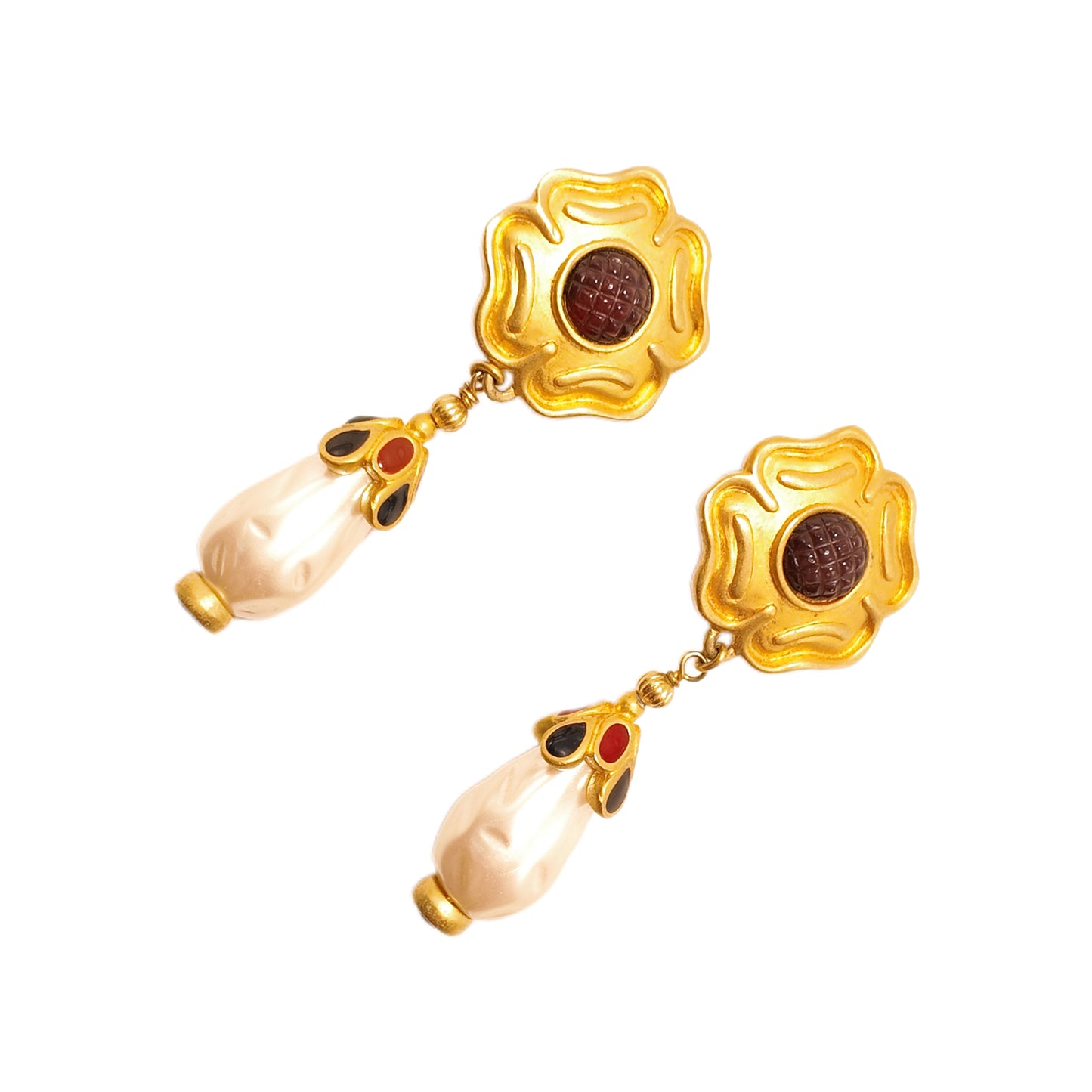 Vintage American 80s floral imitation pearl pendant with sweeping shoulder and ear clip  Anne Klein logo court retro style