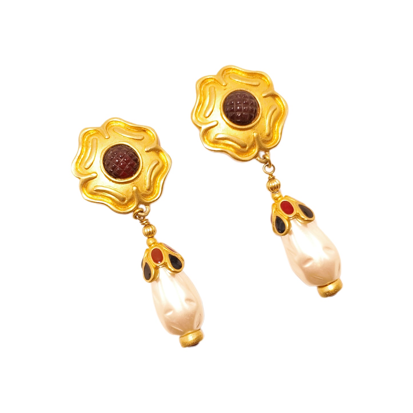 Vintage American 80s floral imitation pearl pendant with sweeping shoulder and ear clip  Anne Klein logo court retro style