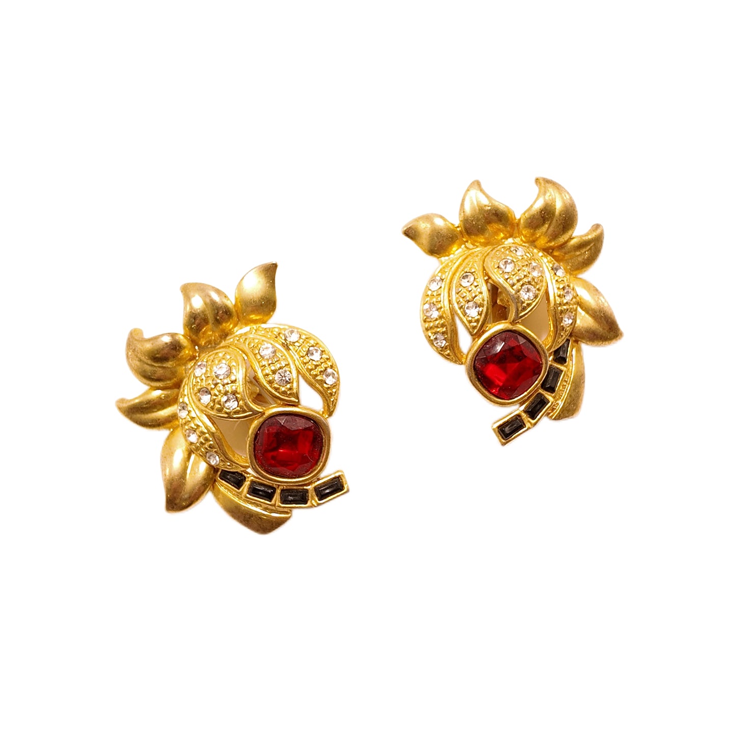 Vintage France 70s Red Rhinestone Earclip Lotus Black Enamel Red White Rhinestone Splicing Palace Vintage Style