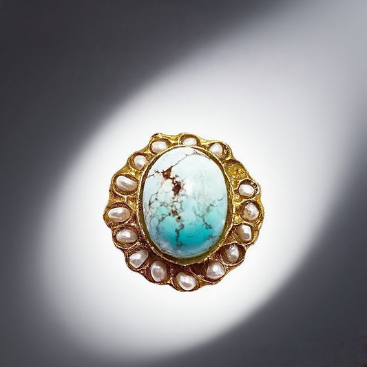Vintage British 1960s natural turquoise brass ring Baroque pearl inlay court retro style