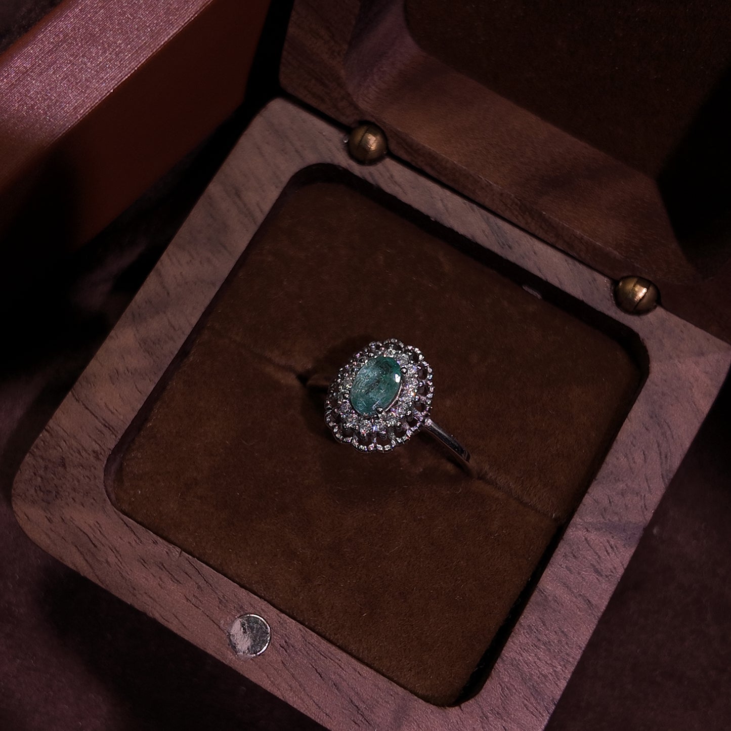 Natural emerald open ring S925 pure silver hollow lace niche exquisite retro