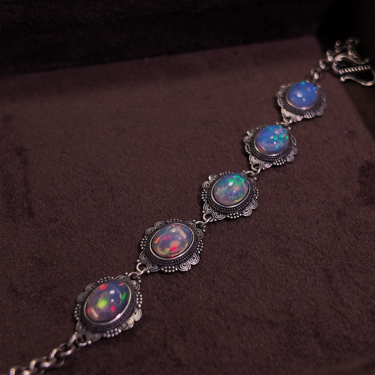 Natural Opal Stone Bracelet S925 Solid Silver Oval Colorful Design Palace Retro