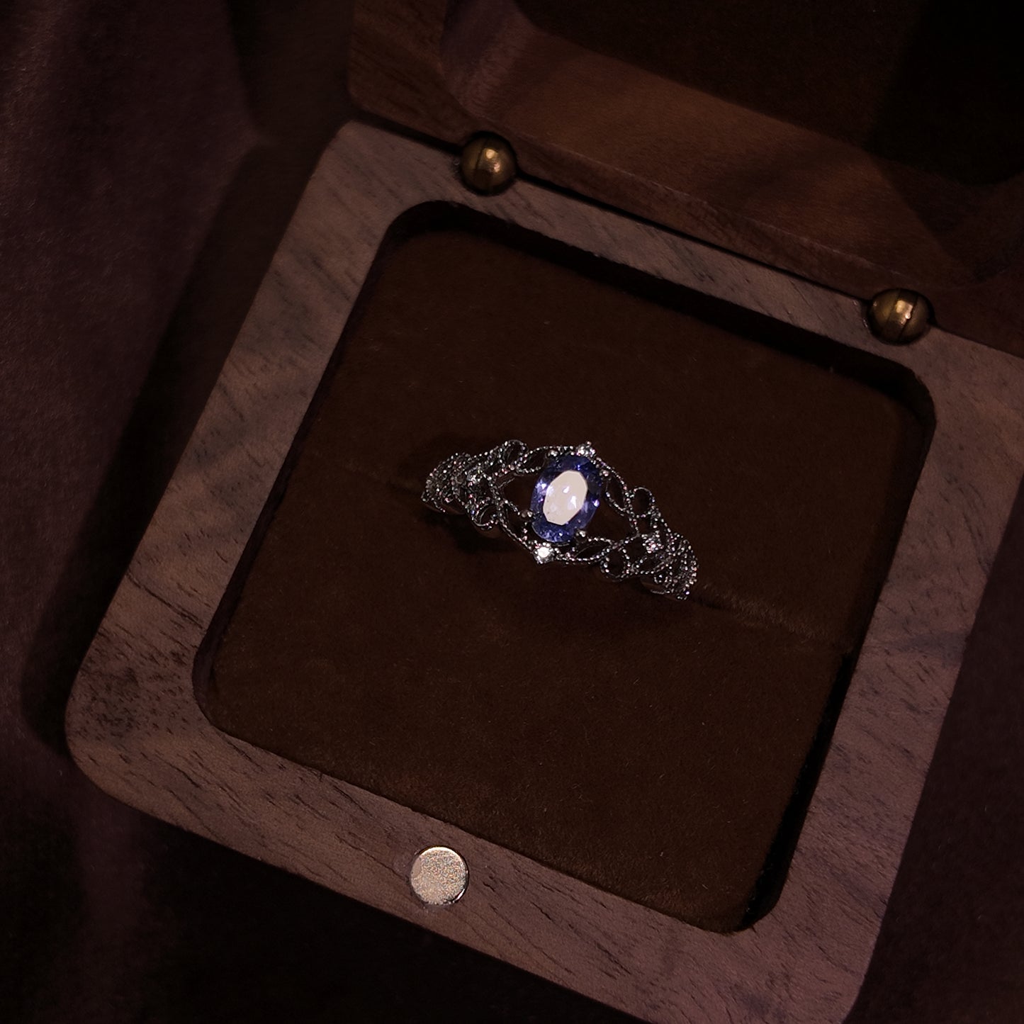 Natural Tanzanite Ring Opening Ring S925 Pure Silver Blue Purple Hollow Lace Palace Vintage