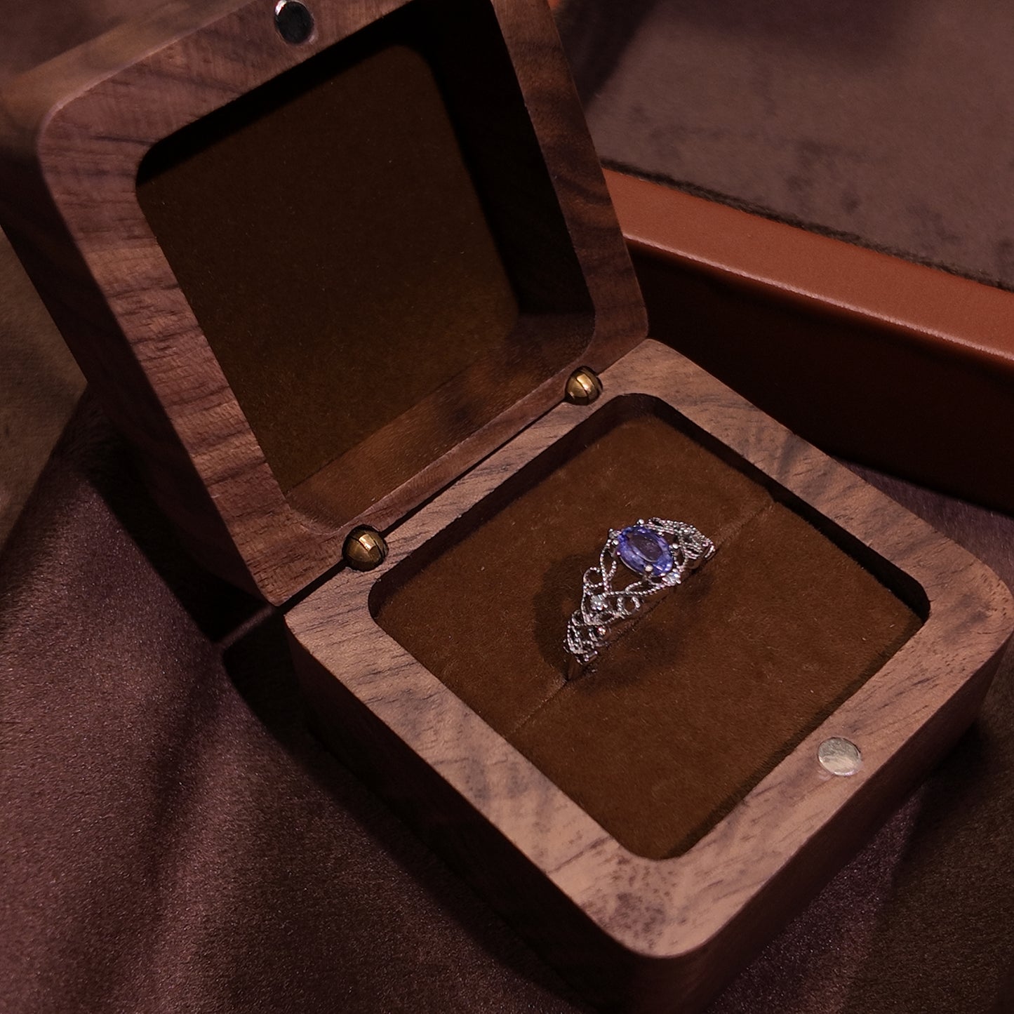 Natural Tanzanite Ring Opening Ring S925 Pure Silver Blue Purple Hollow Lace Palace Vintage