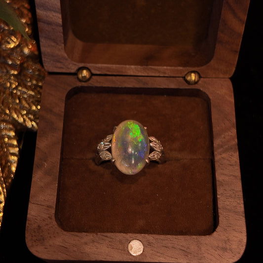 Natural Opal Ring 18K Silver Rhinestone with Three Dimensional Patterns Palace Vintage