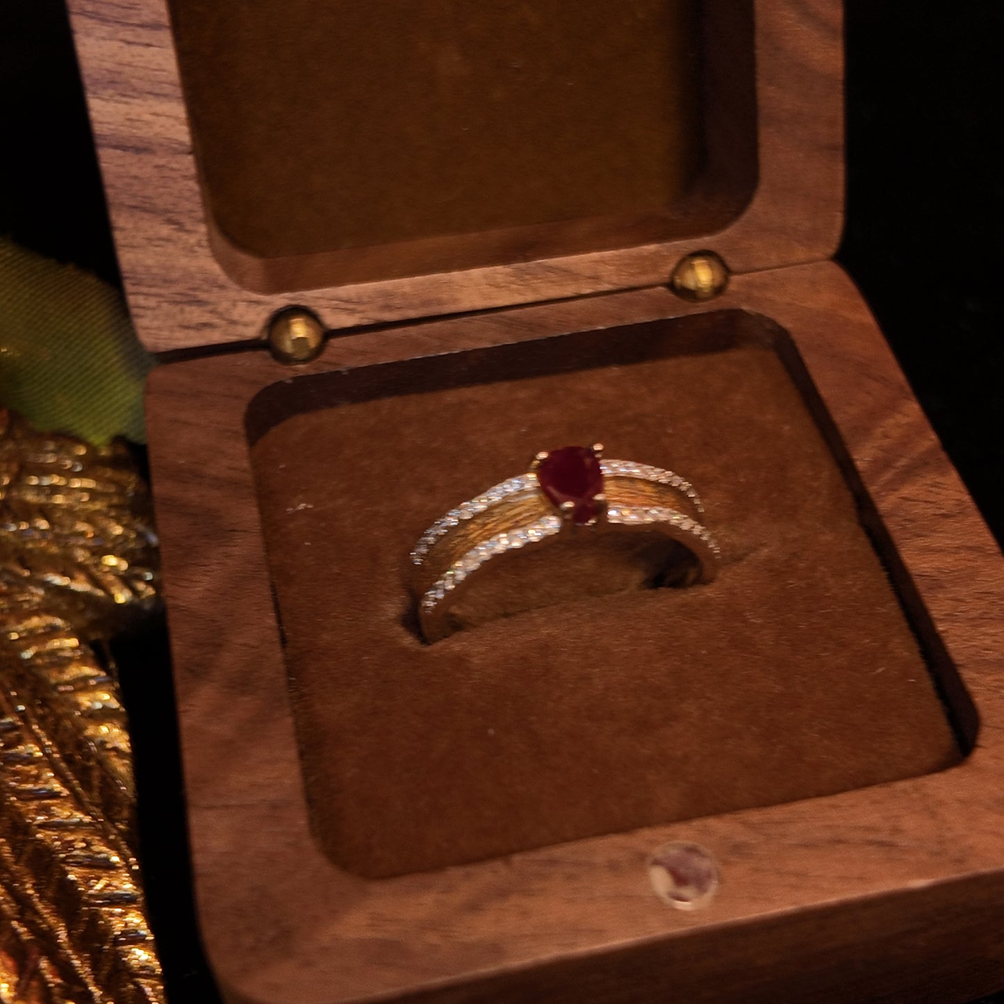 Red Garnet Open Ring S925 Pure Silver Gold Plated Ribbon Rhinestone Inlaid Palace Vintage