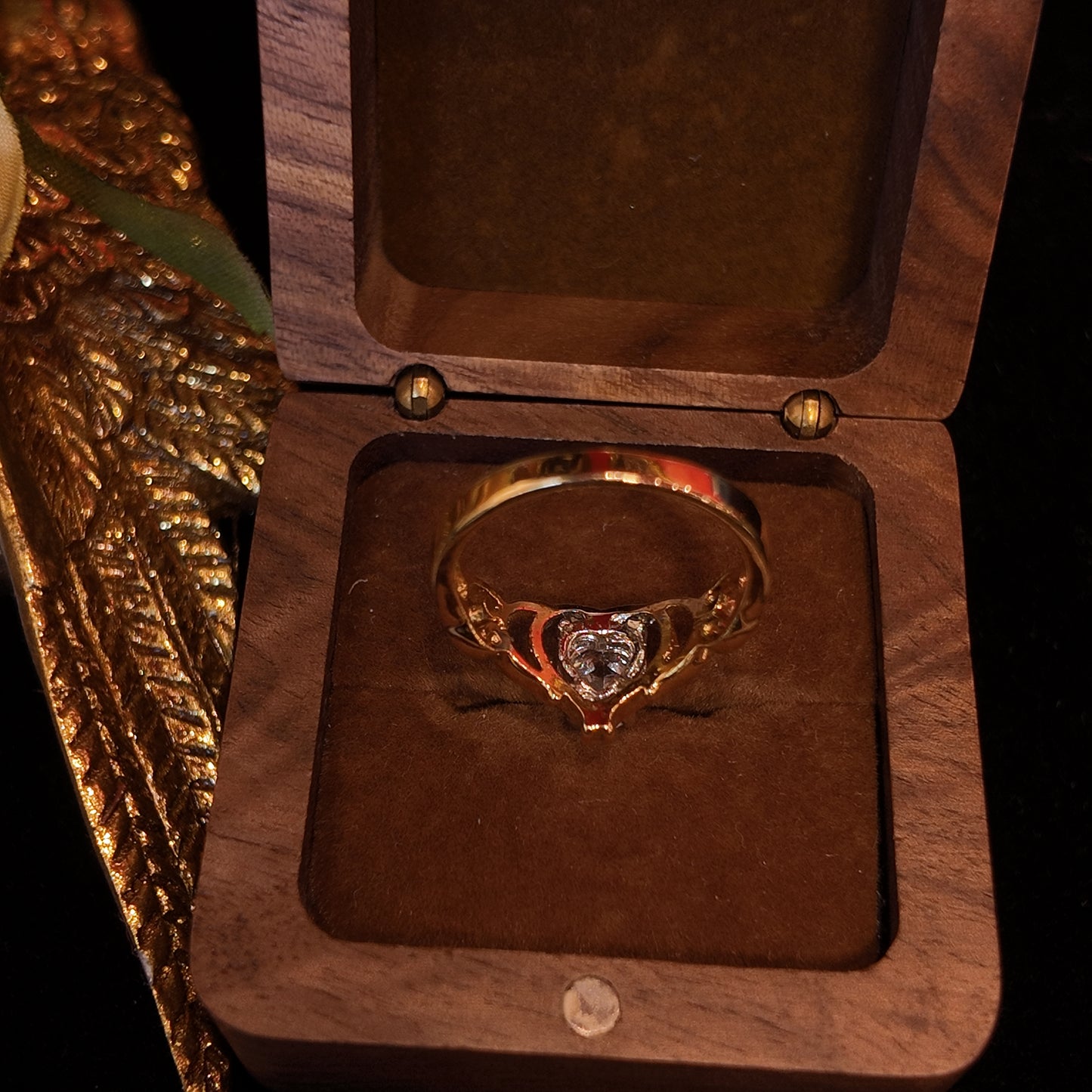 Vintage Rhinestone Ring with Gold Plated Love White Rhinestone Inlaid Hollow Design Palace Vintage