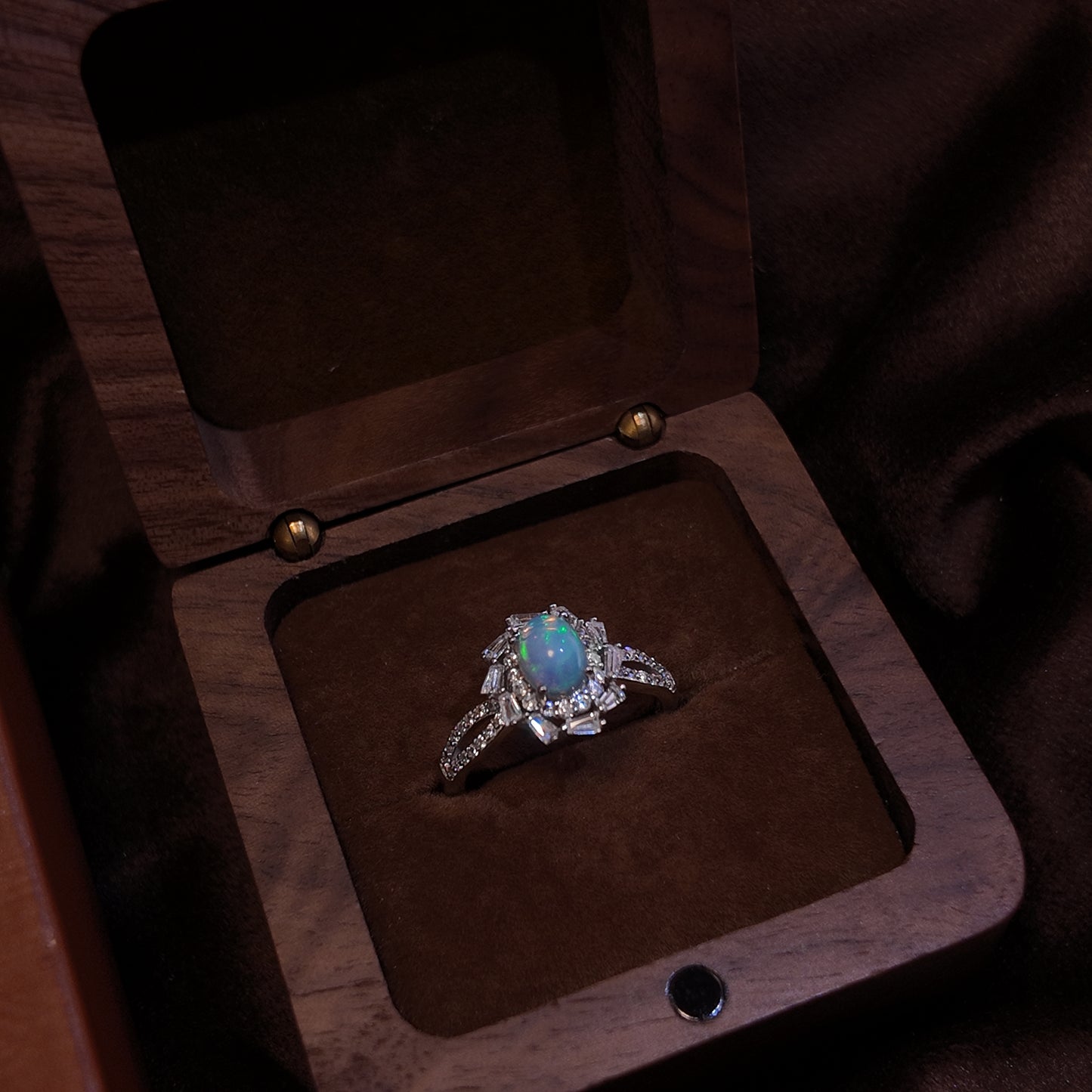 Natural Opal Stone Open Ring S925 Pure Silver Colorful Elliptical Whirlpool Surrounding Design Palace Retro