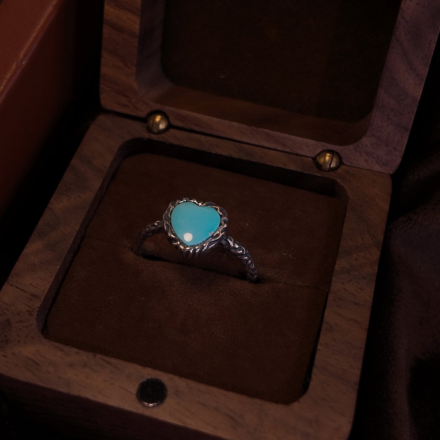 Natural turquoise open ring S925 pure silver green heart hand hammer pattern ring body court retro