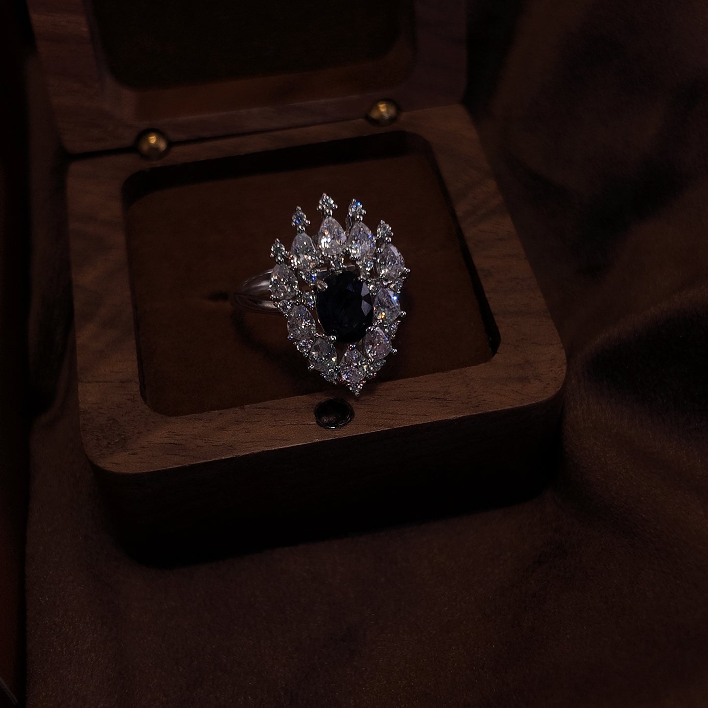 Natural Sapphire Open Ring S925 Pure Silver Blue Diamond Surrounding Diamond Design Palace Vintage