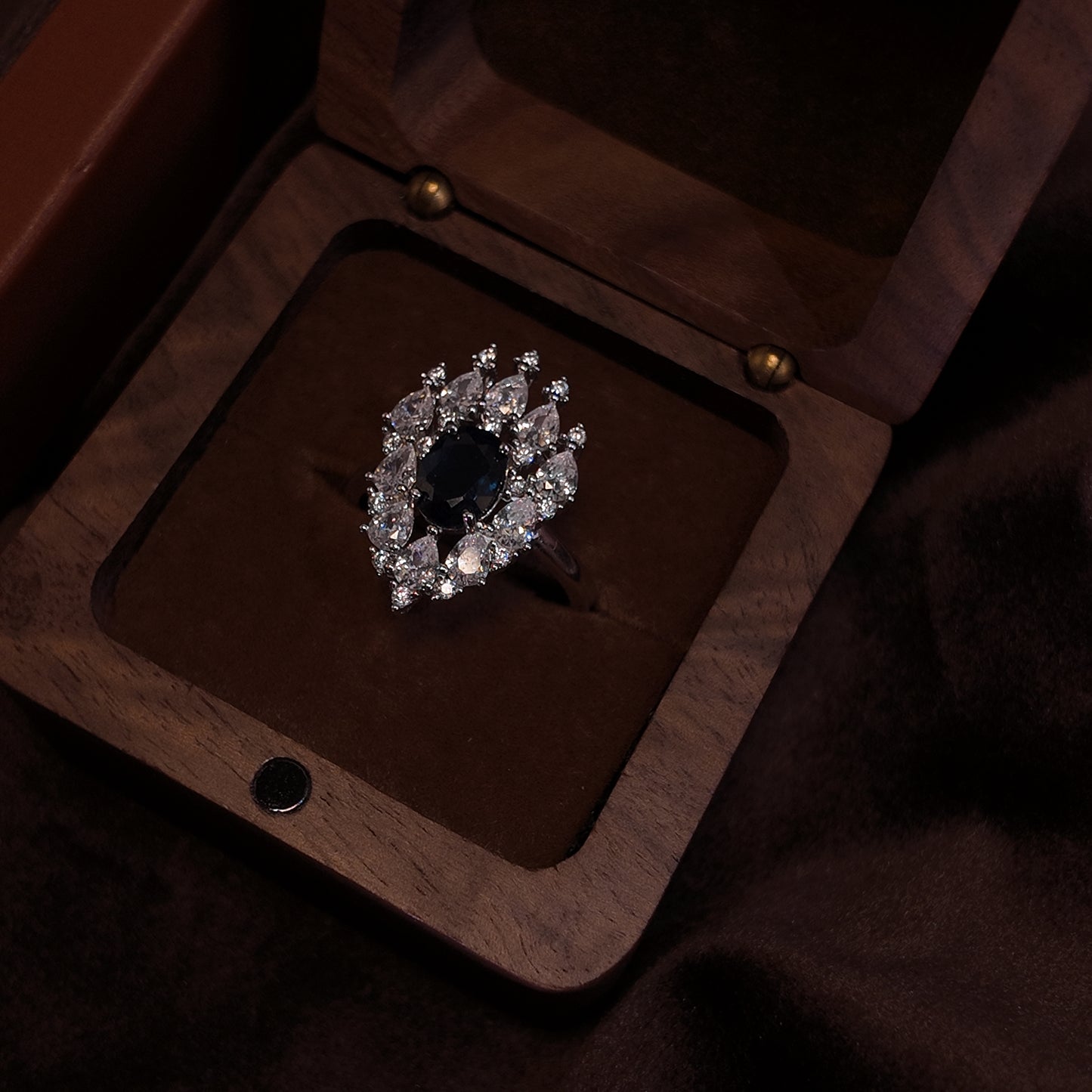 Natural Sapphire Open Ring S925 Pure Silver Blue Diamond Surrounding Diamond Design Palace Vintage