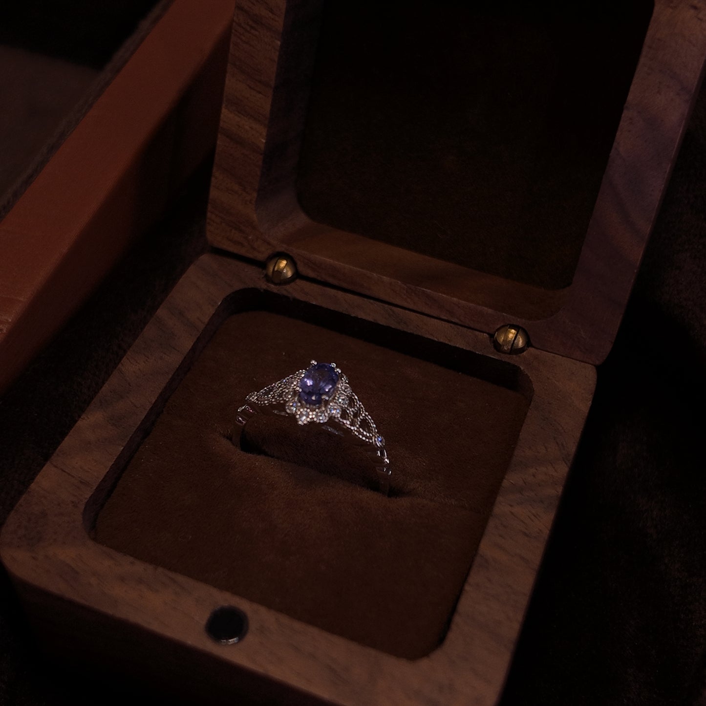 Natural Tanzanite Open Ring S925 Pure Silver Purple Elliptical Flower Set with Diamond Edged Hollow Design Palace Retro