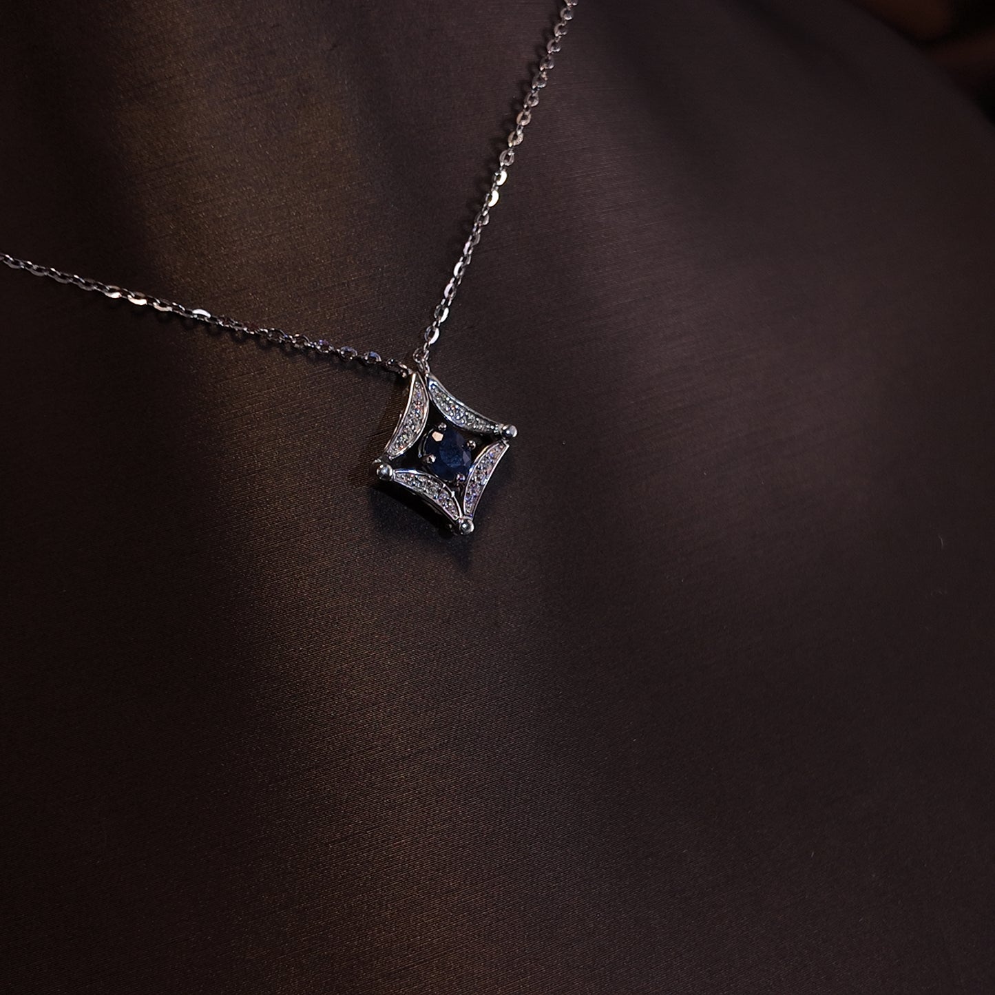 Natural Sapphire Necklace S925 Pure Silver Blue Diamond tassel with Multiple Wearing Styles Designed for Palace Retro