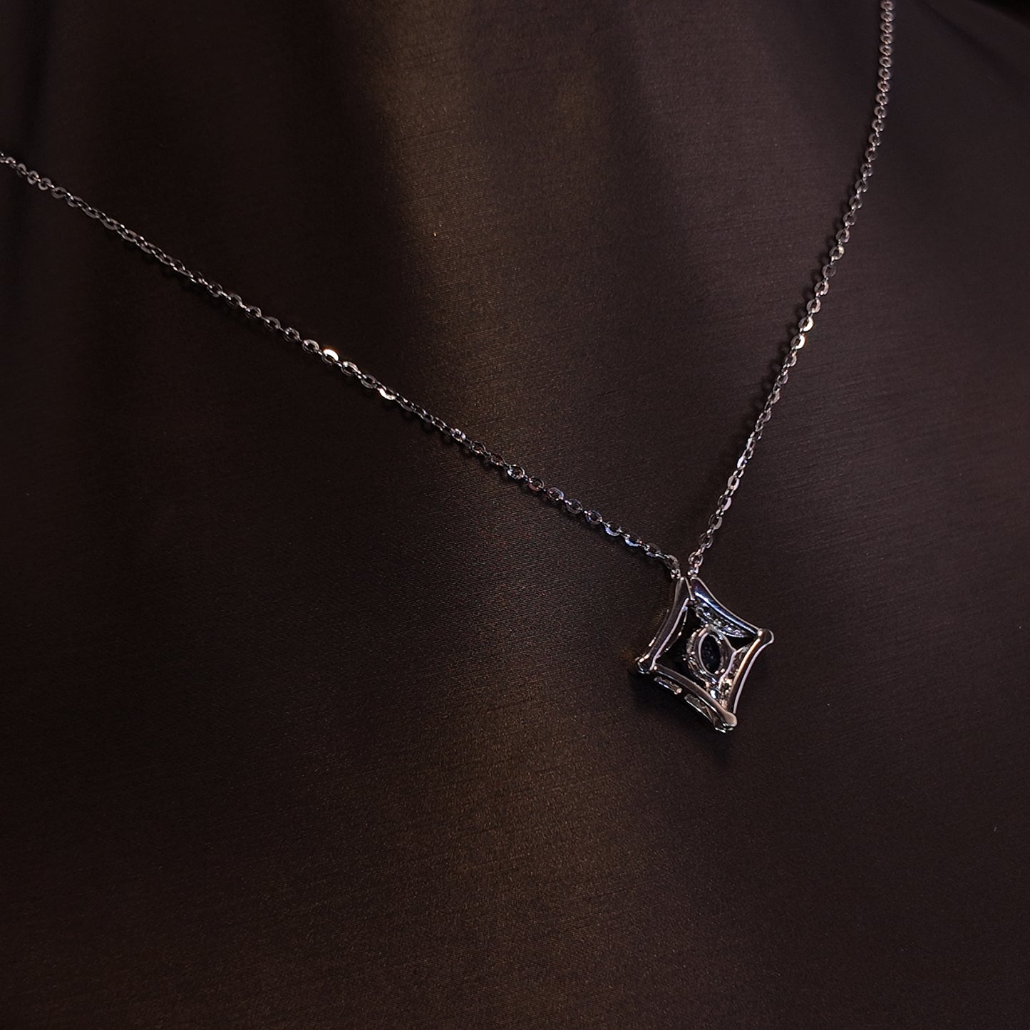 Natural Sapphire Necklace S925 Pure Silver Blue Diamond tassel with Multiple Wearing Styles Designed for Palace Retro