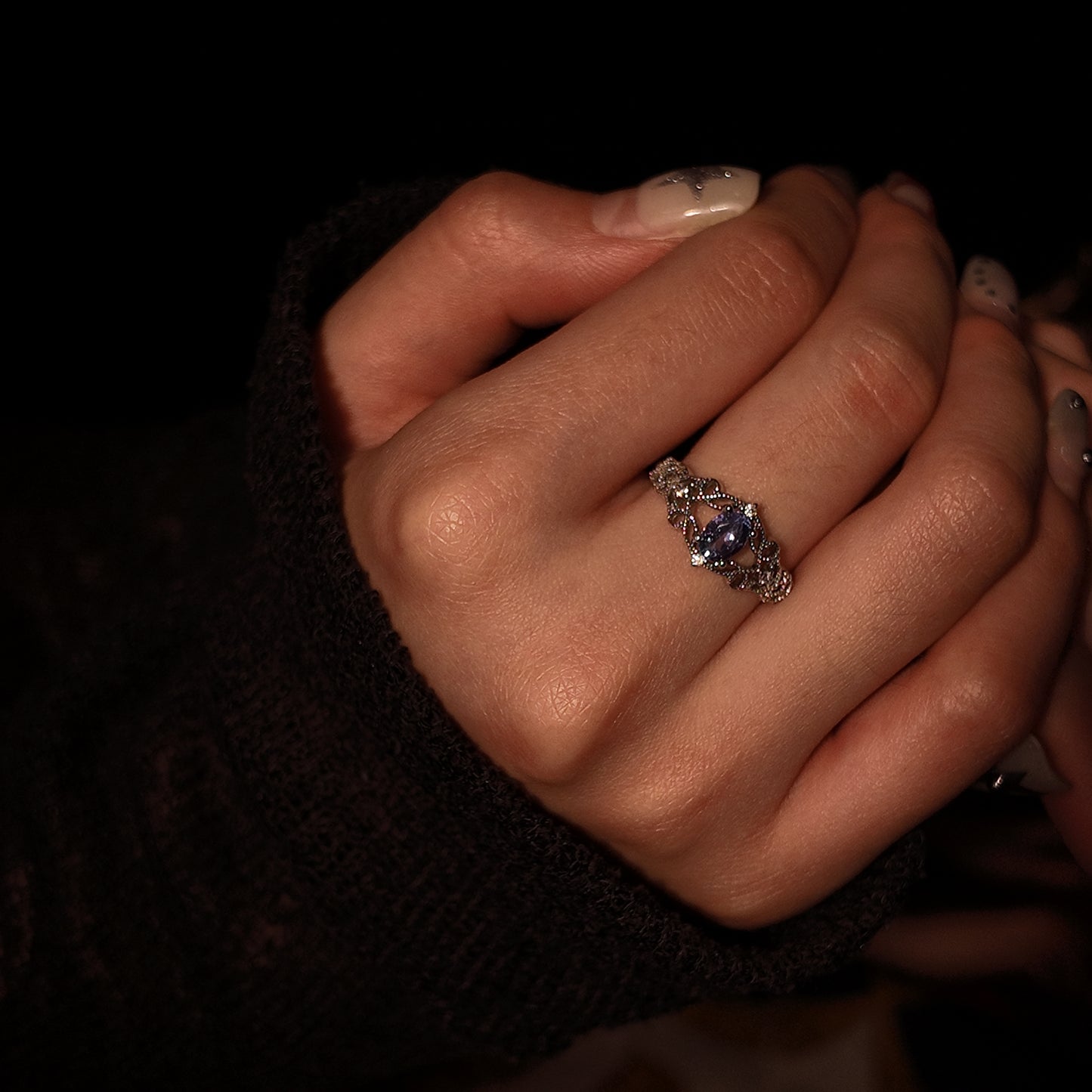 Natural Tanzanite Ring Opening Ring S925 Pure Silver Blue Purple Hollow Lace Palace Vintage