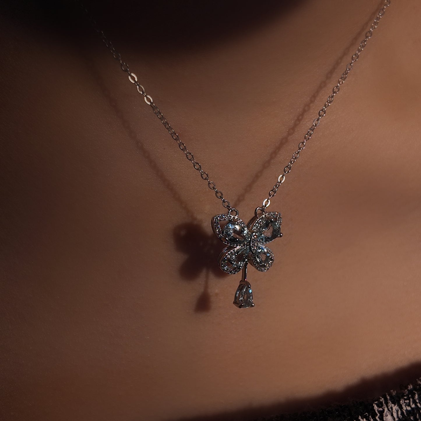 Natural Sea Blue Treasure Necklace S925 Pure Silver Light Blue Butterfly Dynamic Pendant Palace Retro