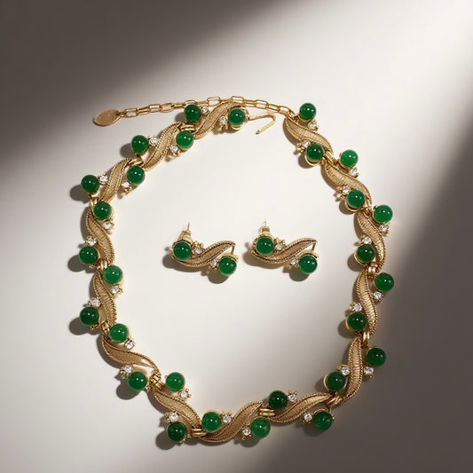 Vintage Green Ribbon Glass Earnail Necklace Set with Palace Vintage Style