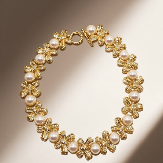 Vintage bow imitation pearl necklace with multiple patchwork designs gorgeous palace retro style